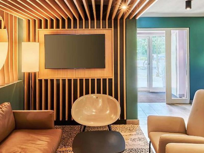 E712CC86364B8E3DD55981BDCDAC0291