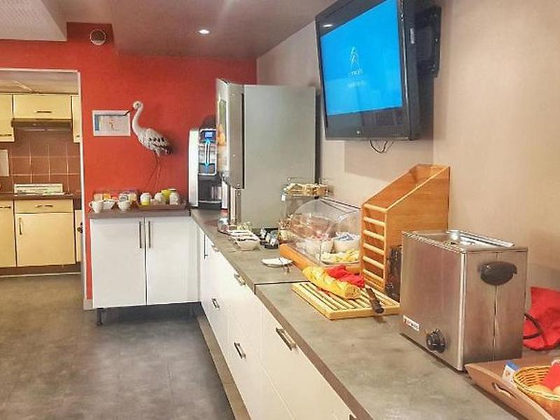 E673A78DDF76FA35D0F443D80B15C986