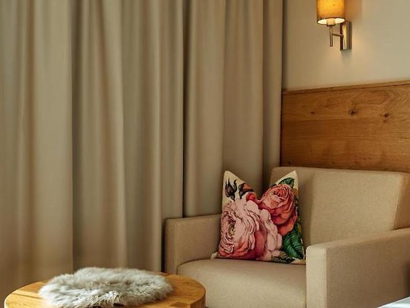 D8878C726D4FD57EC5F10A2D4DB87F93