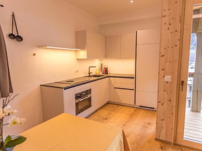 78F689FBD6E3C32681DEBE20EAE9DB2D