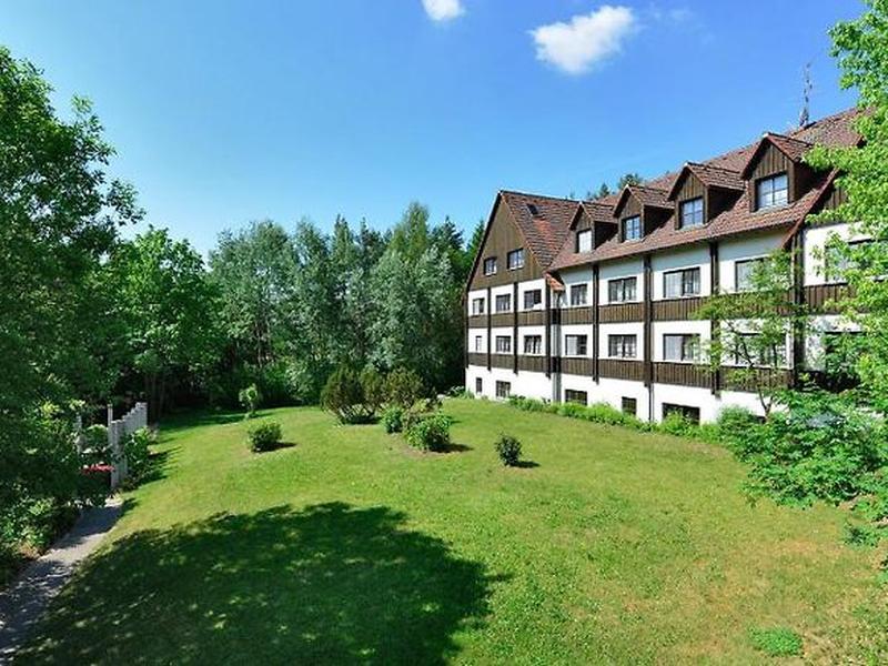 613939FE020F501C662A13BD69BB23EE