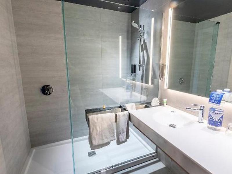 DBD2FD5837AD312CC6DD3164A12DD942