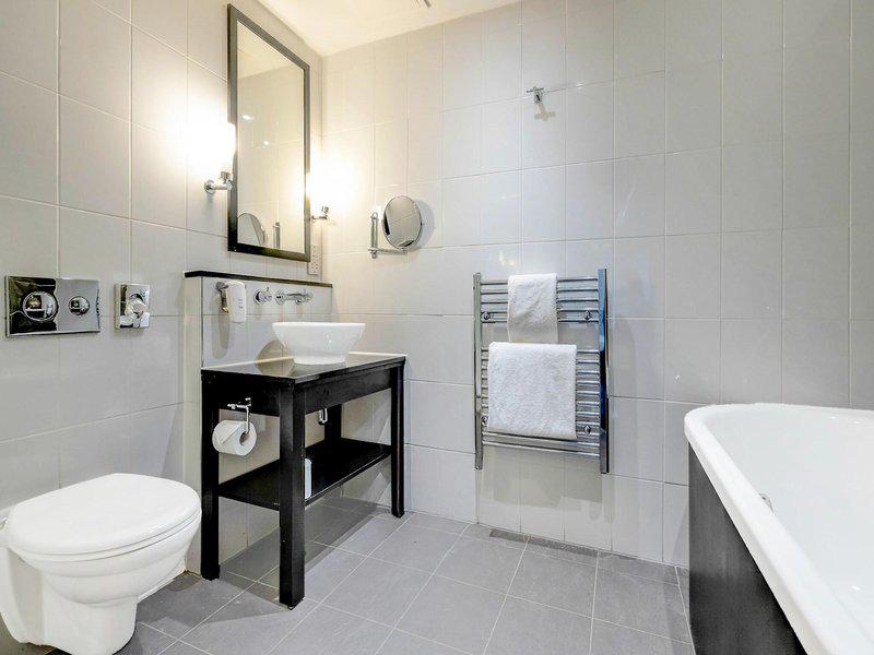 FDB42C6D23D3499E925C5B44AFB9932E