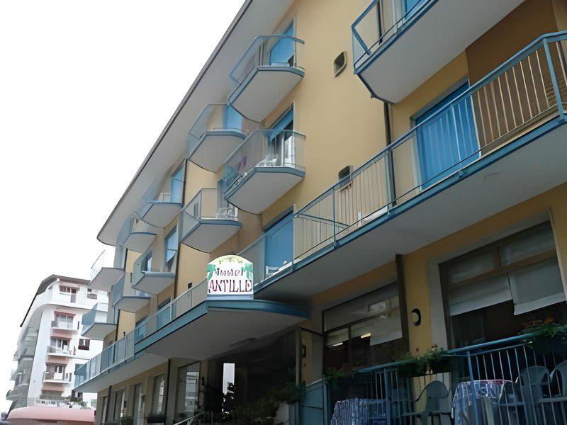 C99133D5F9BC04F73BAA119BDCBA4F9A