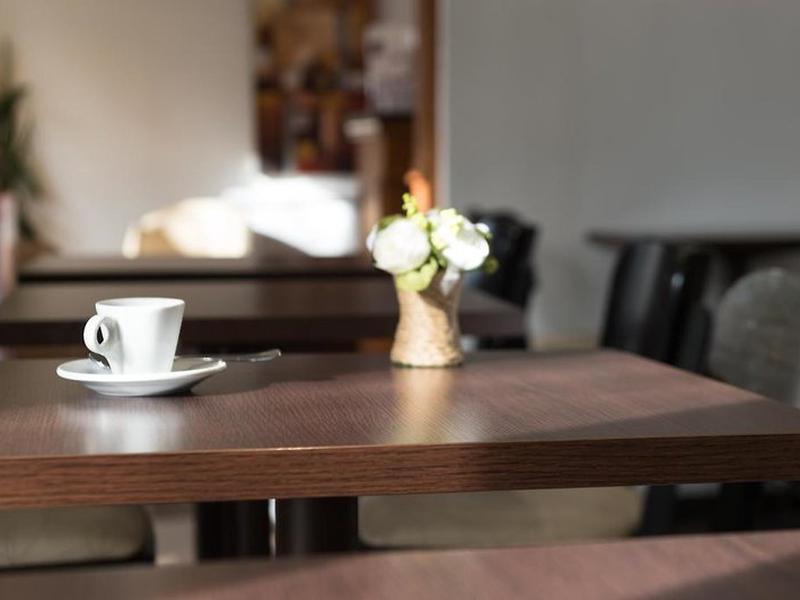 69330C5F2E15A88CCA40F8131426D660