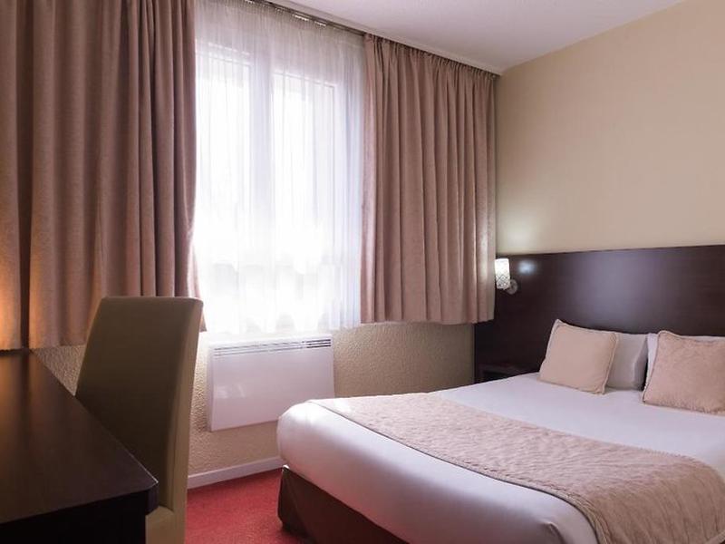 81882D46F98BFF1969F1DB31AB00C46F