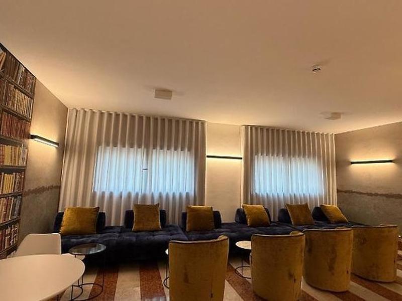 F0607B01815A88AD9943C23F872B84B5