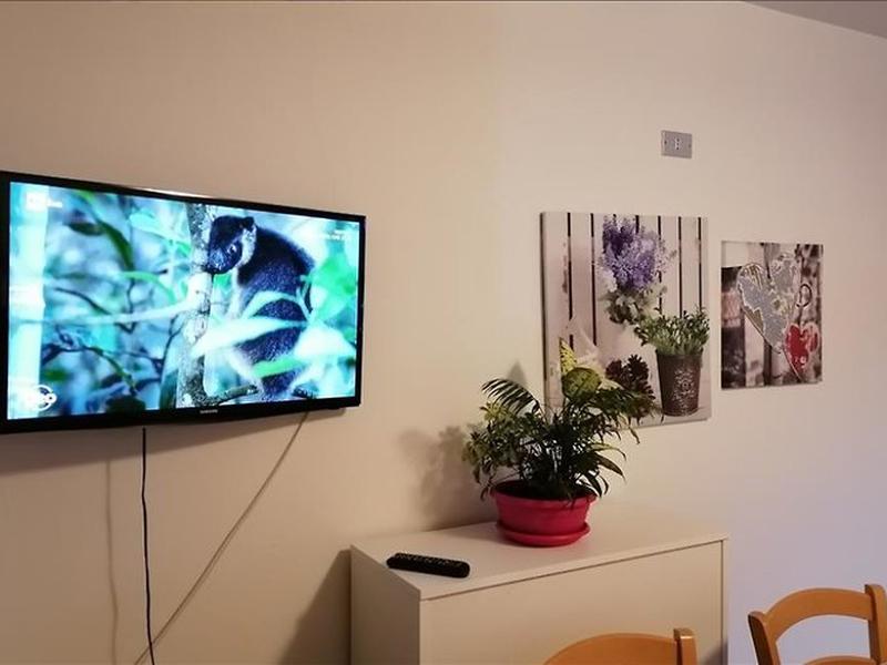 656EBEEB084A3F1C41F68EC9EC934FC7