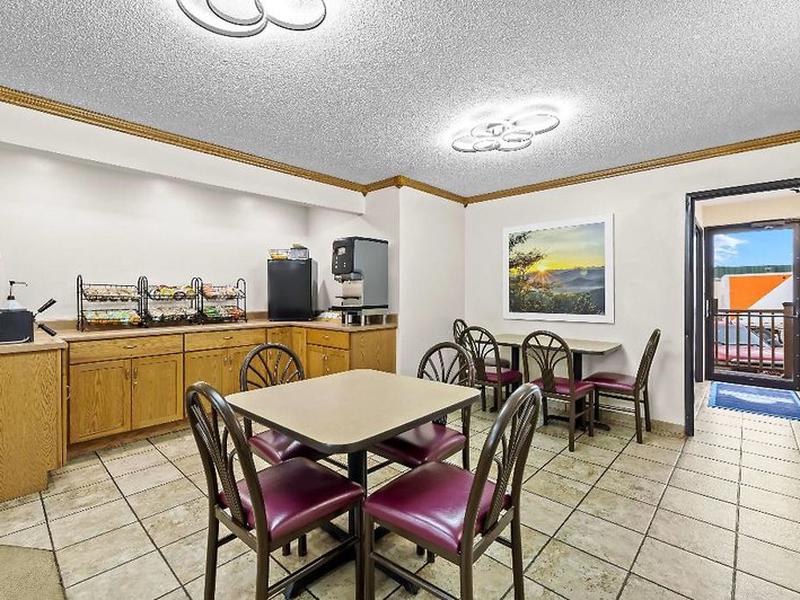 1CE2310E9AA93367084C13979D27434D