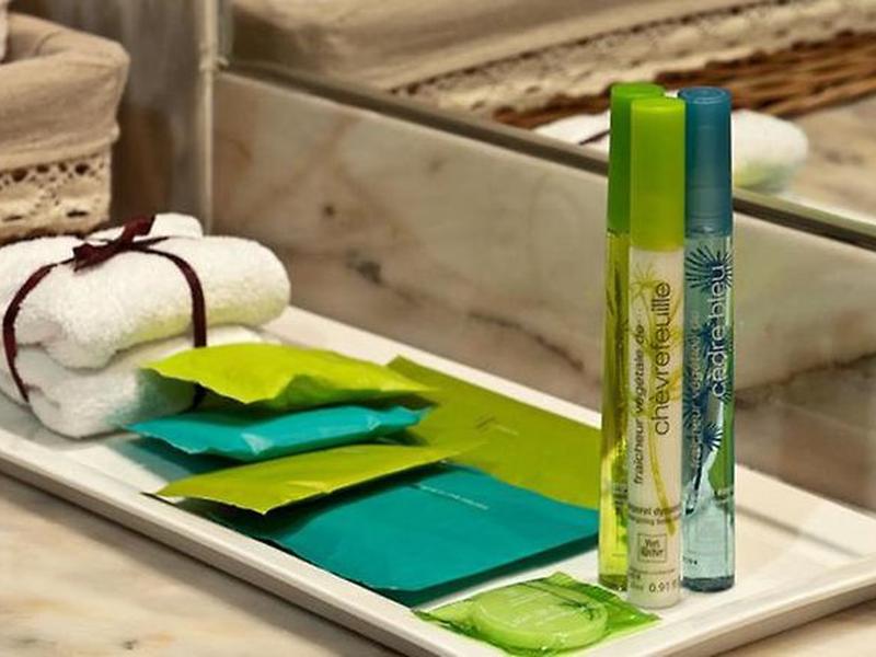 7820BD89C09D8BEB63957FBD3527B2A2