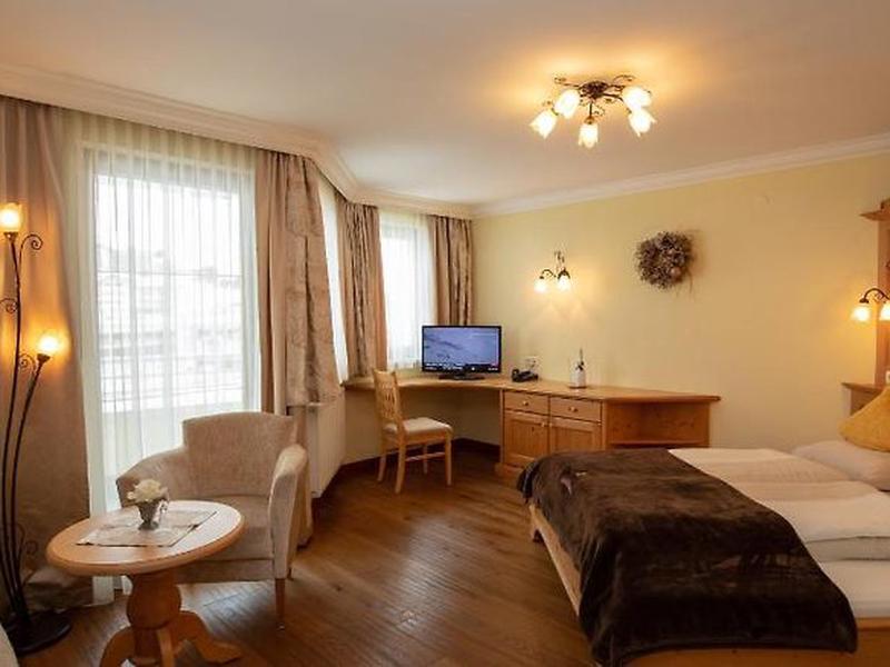 EFCF477B4717D192FC6C60F68EEB2071