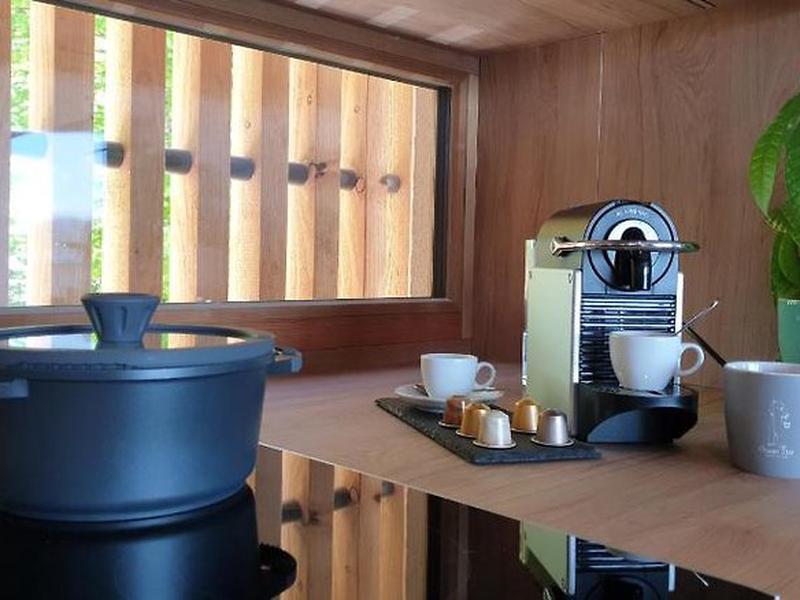 F18B30F1DDEB4B962A979F9B51502808