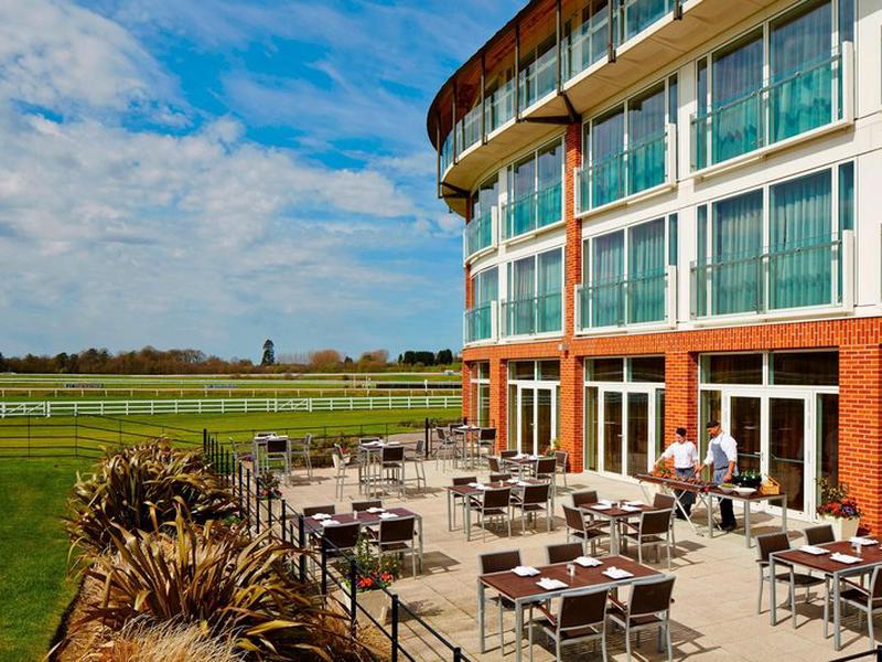 31E5EAFB8830F153157B2231FCD0FFCD