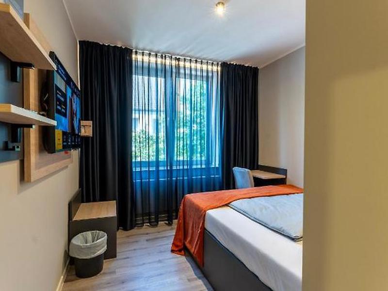 36593BC9786EBEC53BEA03DB5256D1AD