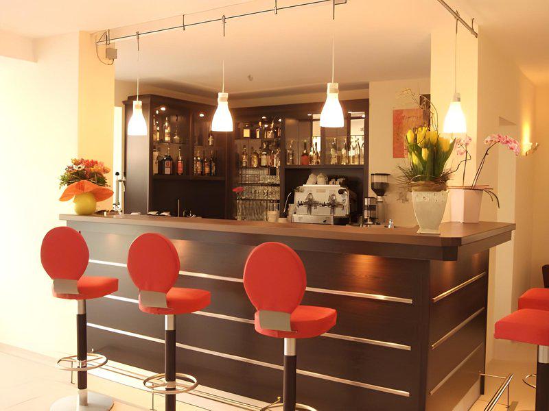 038C694E19F9F35604CD0639733946E8