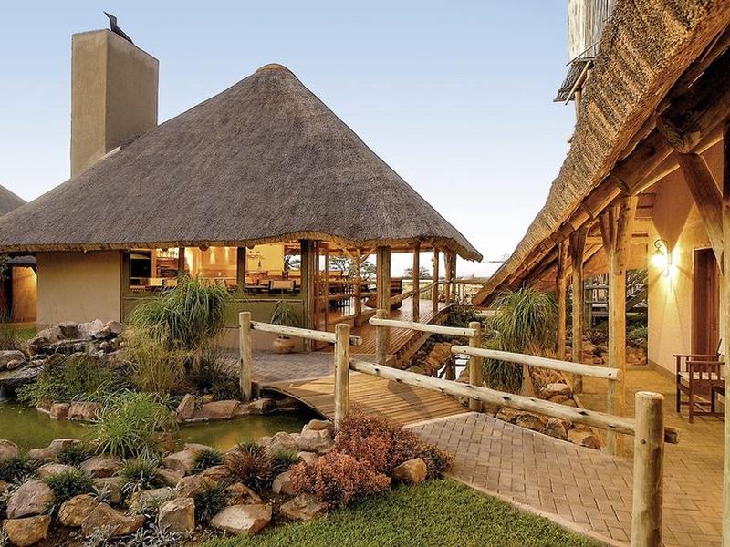 Frans Indongo Lodge