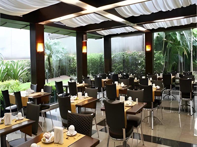 FC3A98B0BEECC465C1EAF10F4F1AEBD6