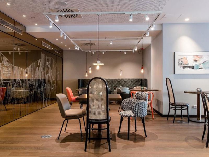 Motel One Linz-Hauptplatz