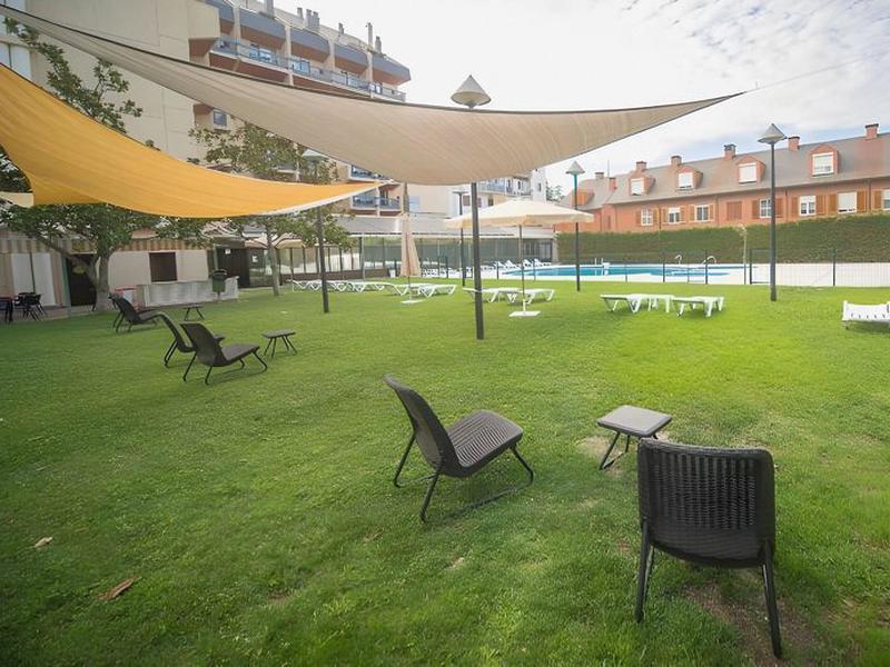A64E37FF36528B5B21BF0BE06D18D1B6