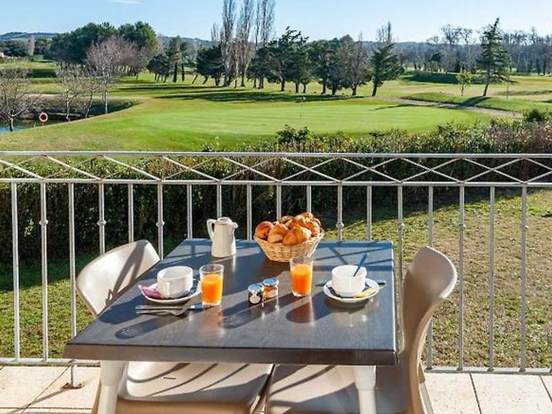 Residhotel Golf Grand Avignon