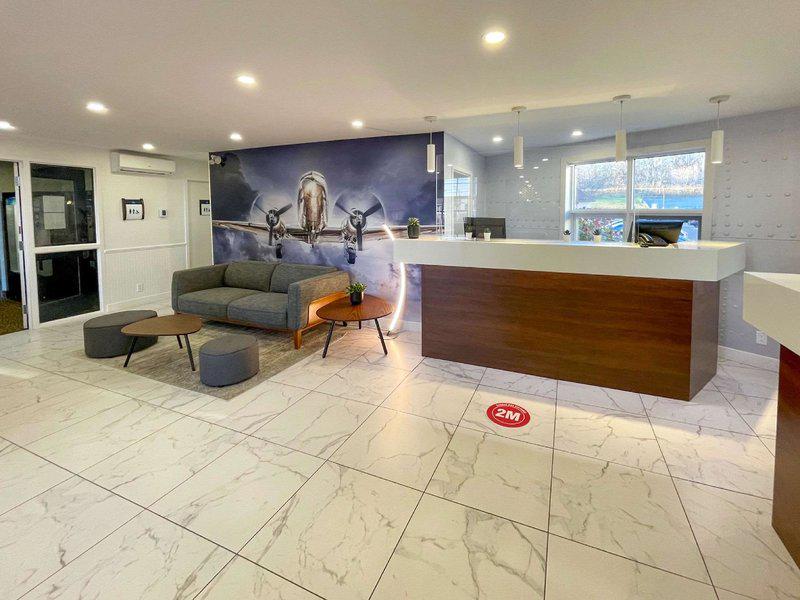 F1B9E14C2204BCB9AFE8E4B47047BD03