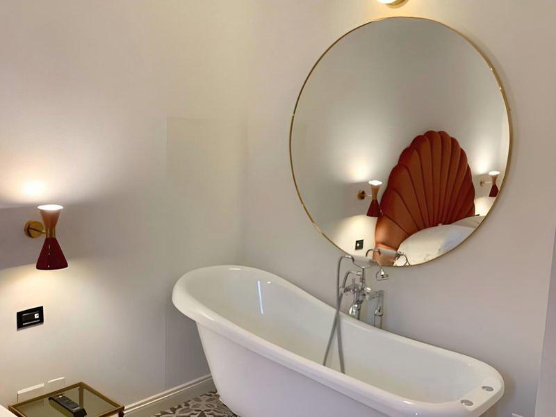 A4015F0F0B3E0C7A6F42BF9F4DAE4E4E
