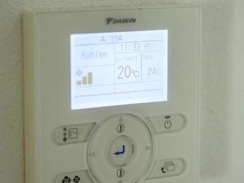 210EF55774E27E492CB5737DE399F82A