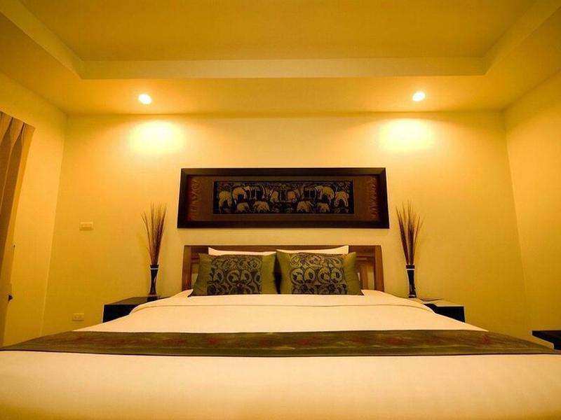 Sinsuvarn Airport Suite