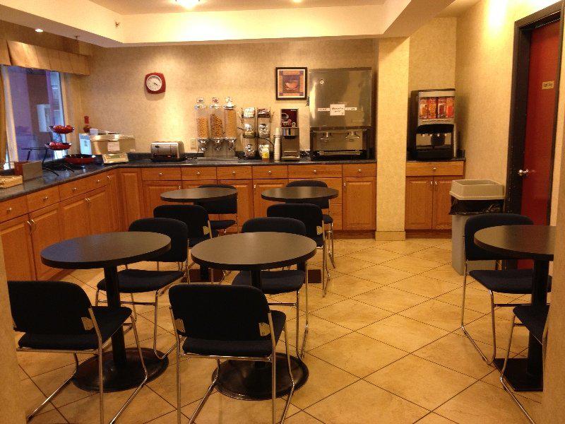 AB981F264B8913C4B65C1FA58E8186D2