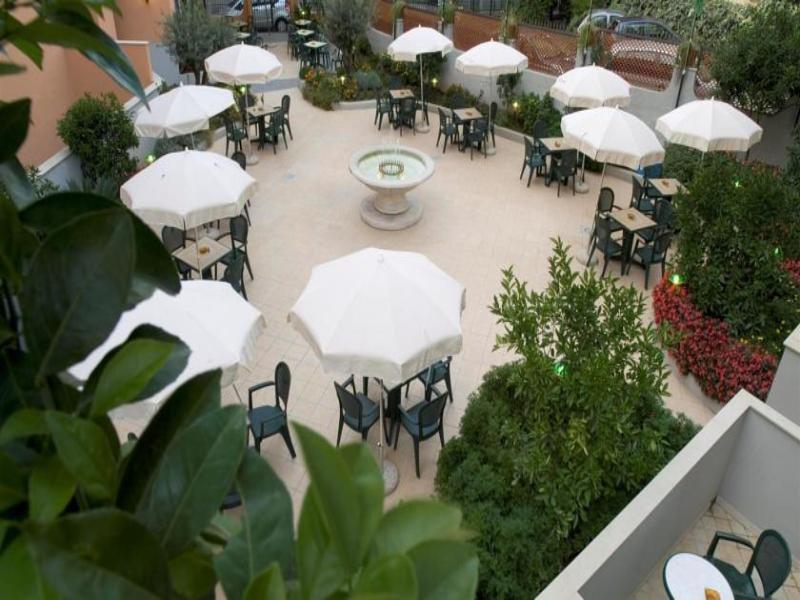 FE210C89E9C28338C89F92DBEEEAF791