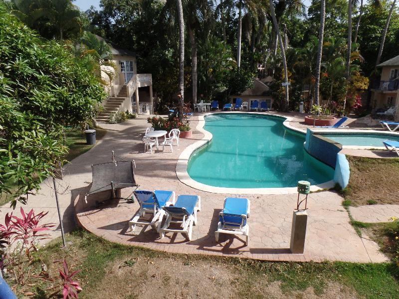 E7731F998E14B25BEE3048EF1431224C