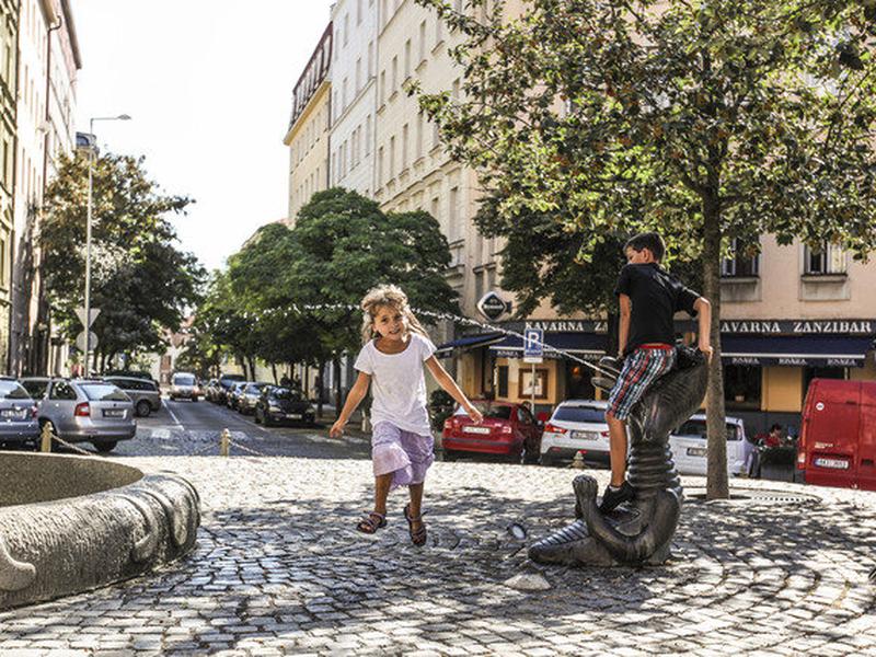 4B7E843283C9C10FB6748C6E0153F922