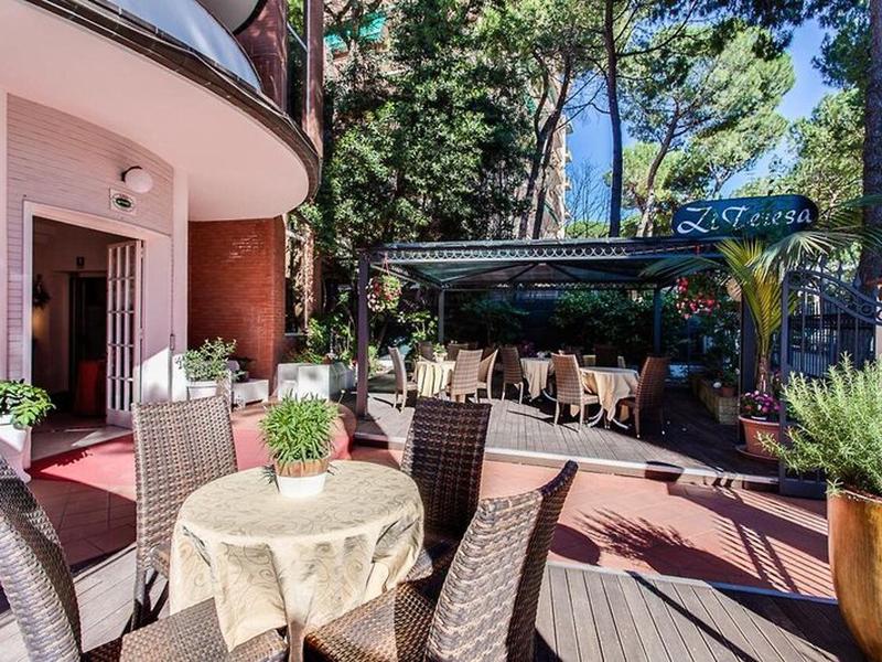 B10C27A4F5ED8103F88BB0D7C0346FE1