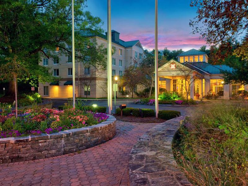 B8879D57435A70A42BB3614AF4021A2E