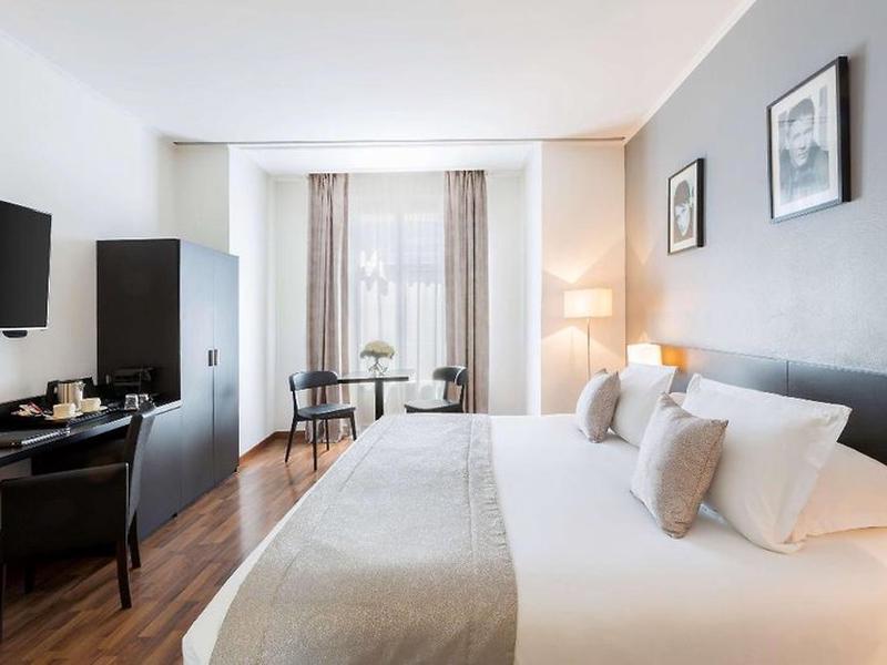 EAADF6F4359A27C99C58E86E04A13CA2