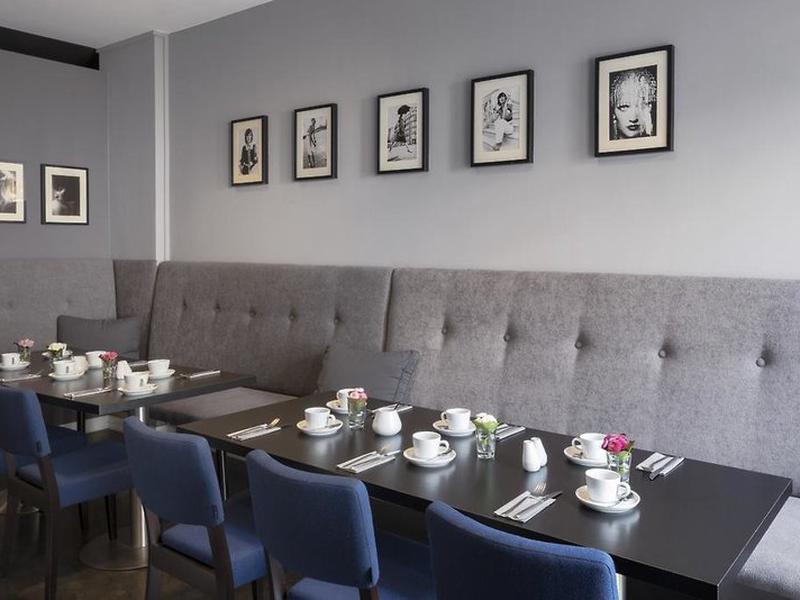 D07D5625AA453A475F81B33D2A878D10