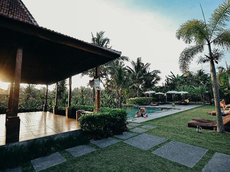 E8D9A50F2B31AD55D90FC52B2F59D980