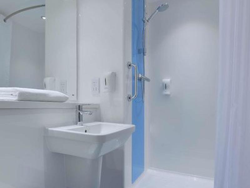 C740F56410405FF436230BC8C1A50B3F