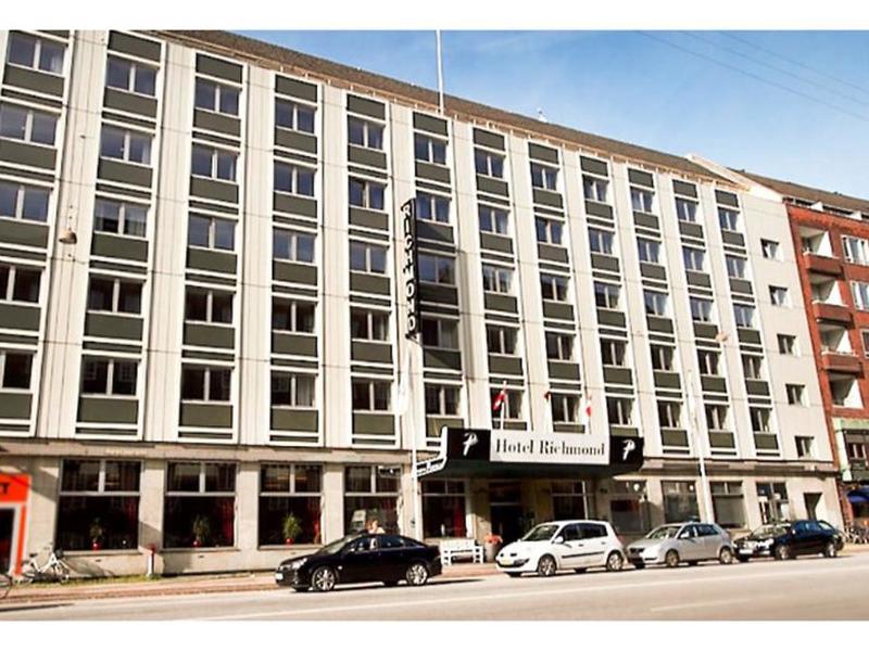 7F26384EF61F760E67B59FFBC0995897