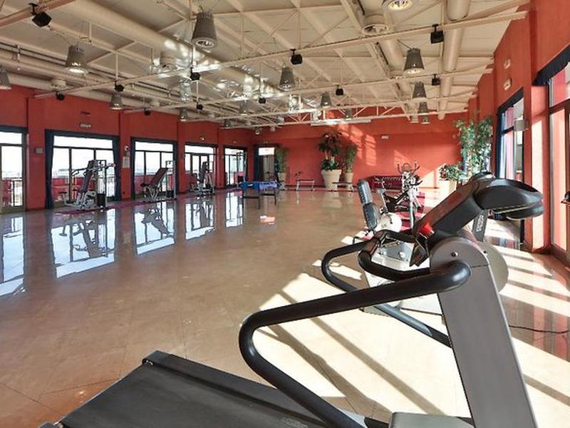 09EFB22D5AC34A688AA8BD0B1840E005