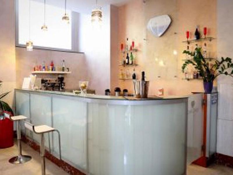 D5868F8573A1AF64F3B3B8C1E725956D