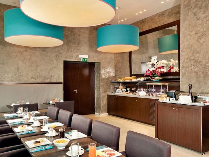 9082D8C3033F8BC02EAE4E5445B5D943