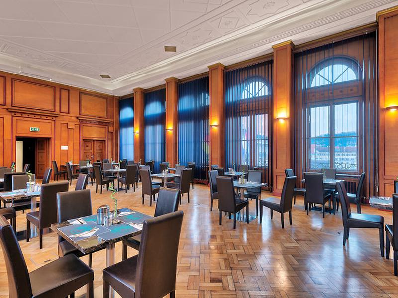 97A4E842C36A6D7F7CCEC8AF3AD3E9DD