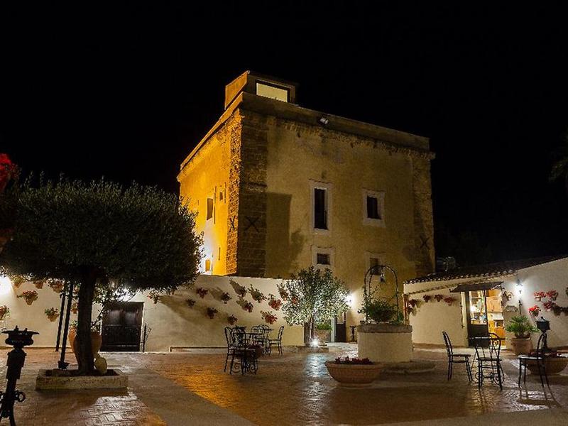 1FD546A2F1F656D849D3C02A370363BE