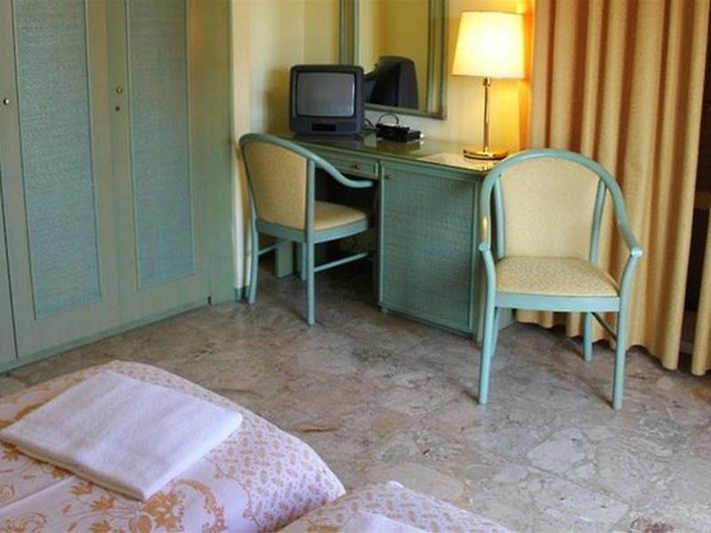 B4CE220473C189FC80DFD3F18990C292