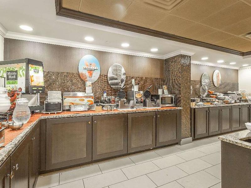 3065E356C274773A1330568C0E120C05