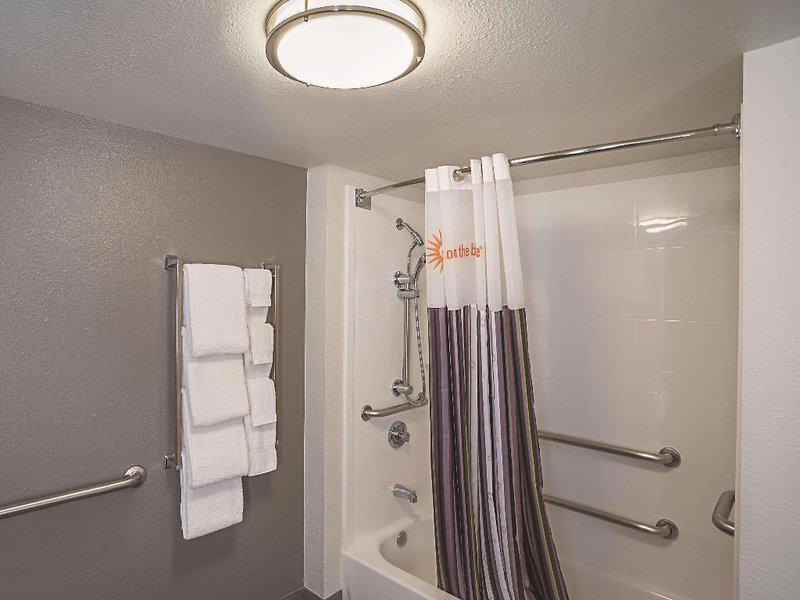 BE57250FECBAC8F43ACB1418642771FC