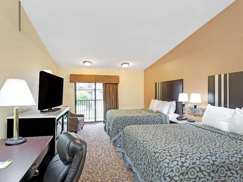 6448E004825E9A3BF92AABF133B5F76F