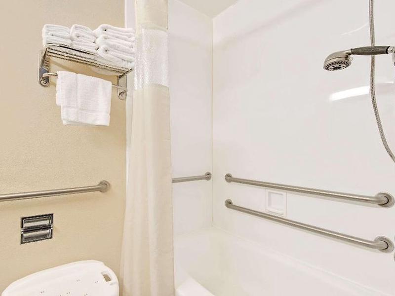 546A4DAB20A8E714E2E0D448DEE45390