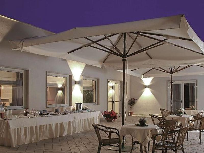 9CC44648AF91D8287A3EE2B0869F070E